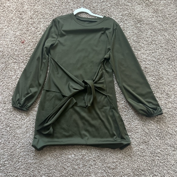 None Dresses & Skirts - Elegant Olive Green Dress